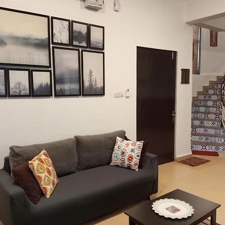 Karjat Villa Luaran gambar
