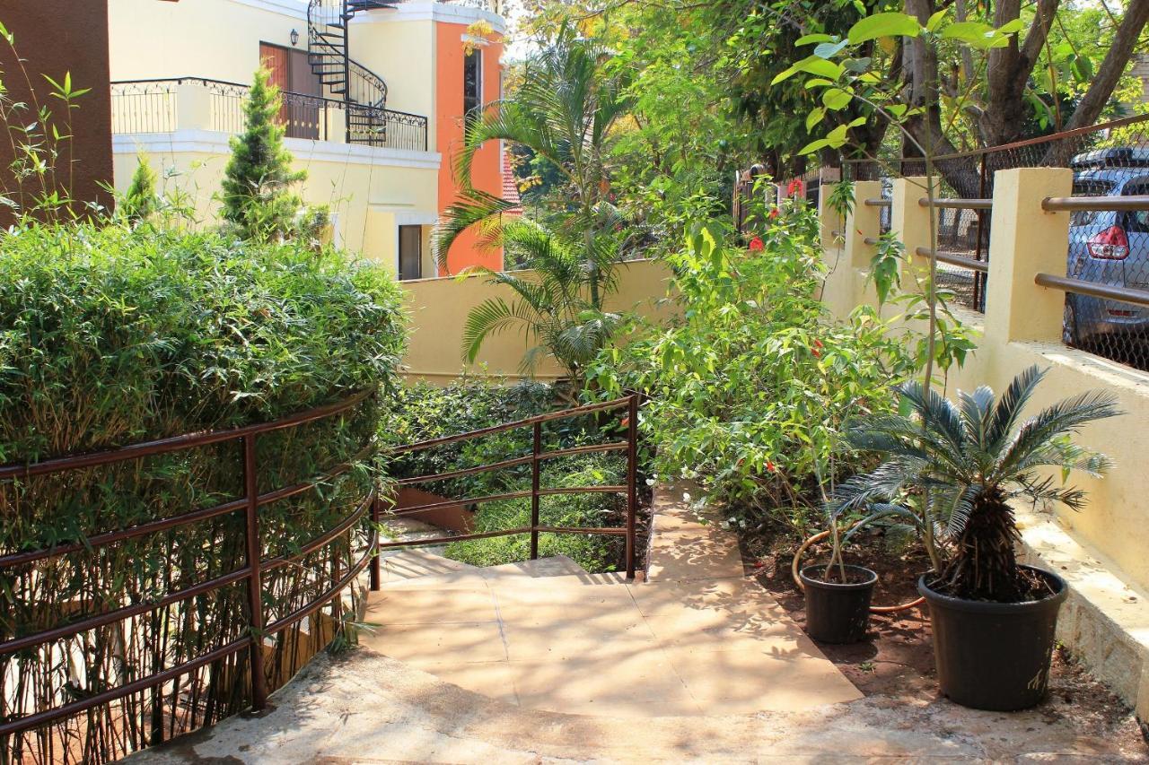 Karjat Villa Luaran gambar