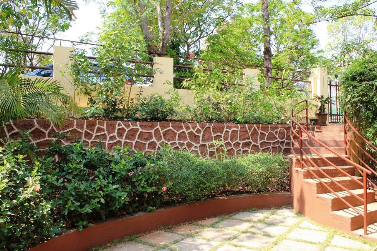Karjat Villa Luaran gambar