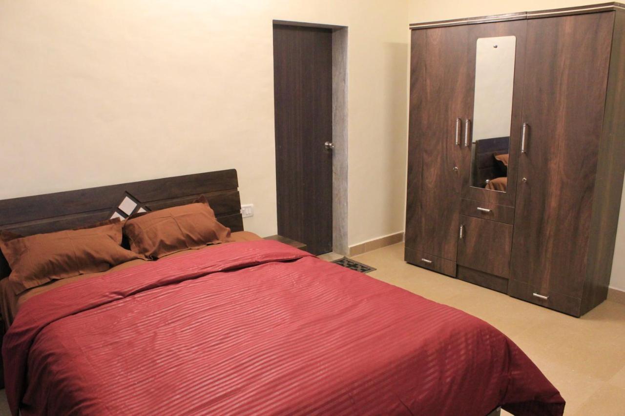 Karjat Villa Luaran gambar