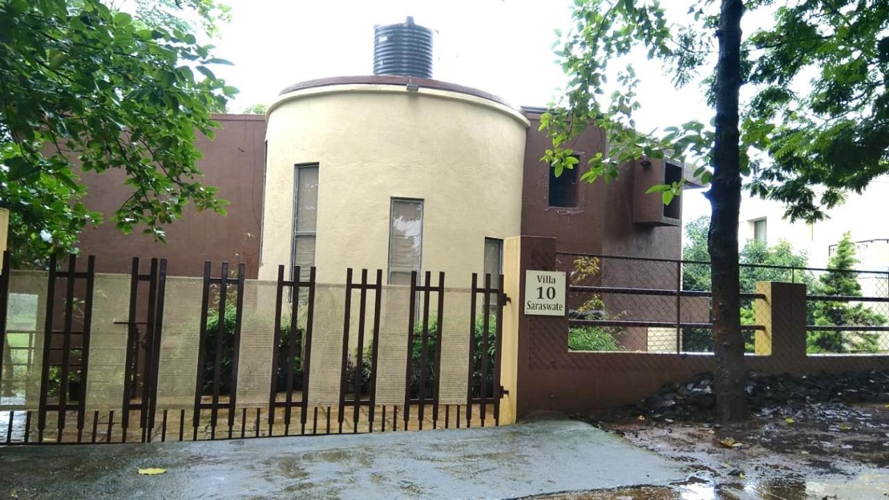 Karjat Villa Luaran gambar