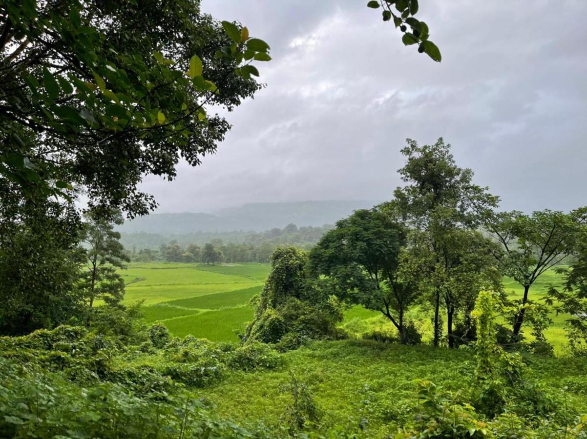 Karjat Villa Luaran gambar