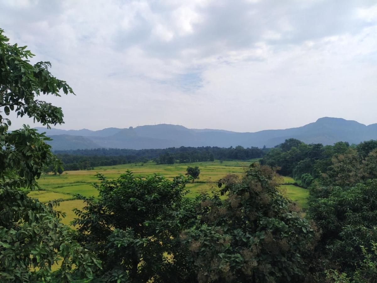 Karjat Villa Luaran gambar