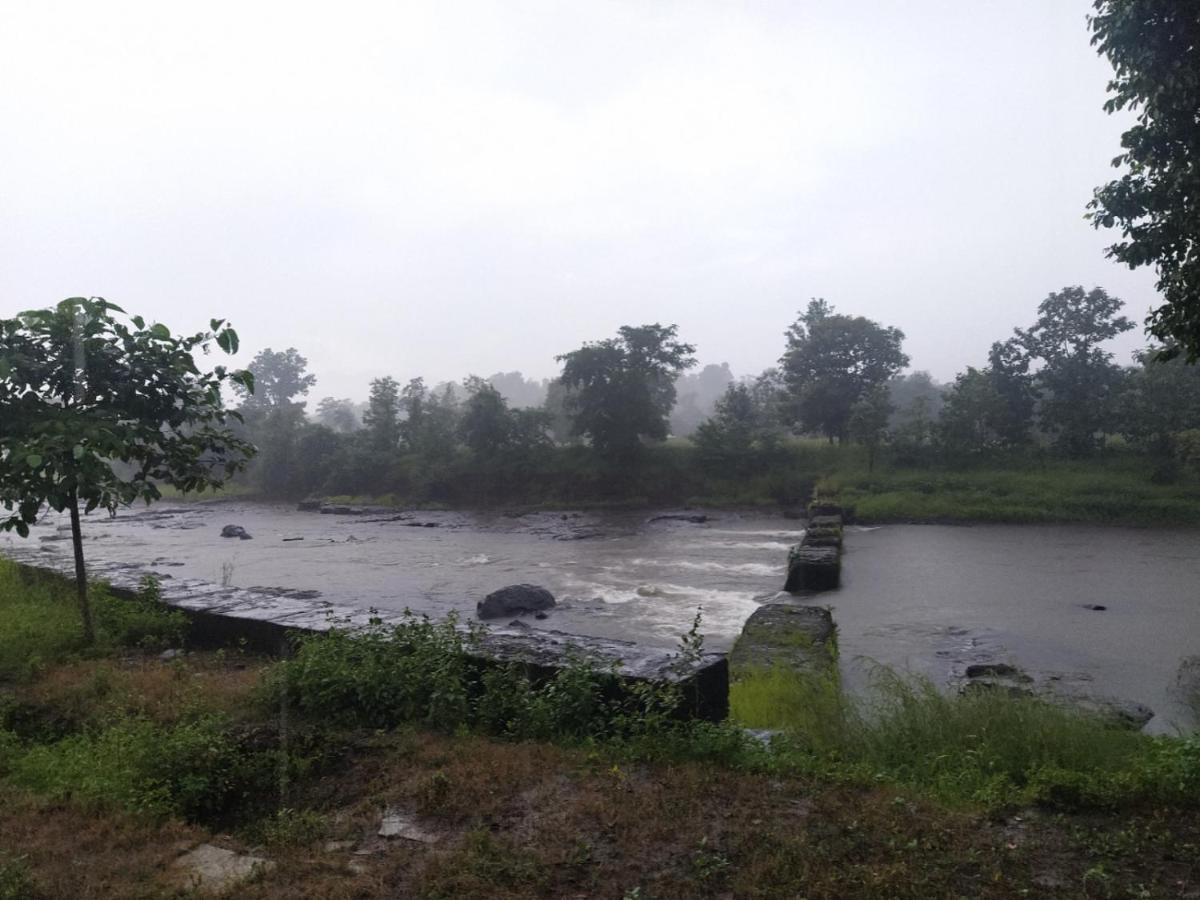 Karjat Villa Luaran gambar