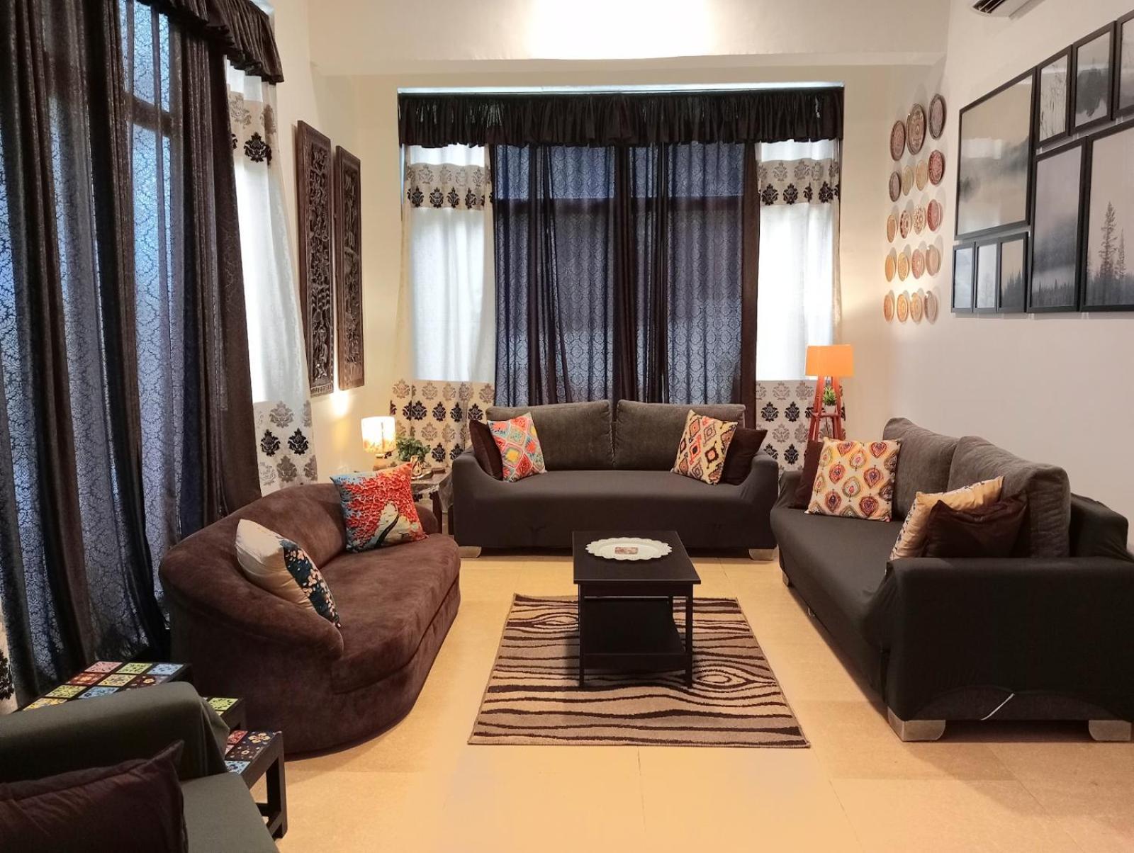 Karjat Villa Luaran gambar