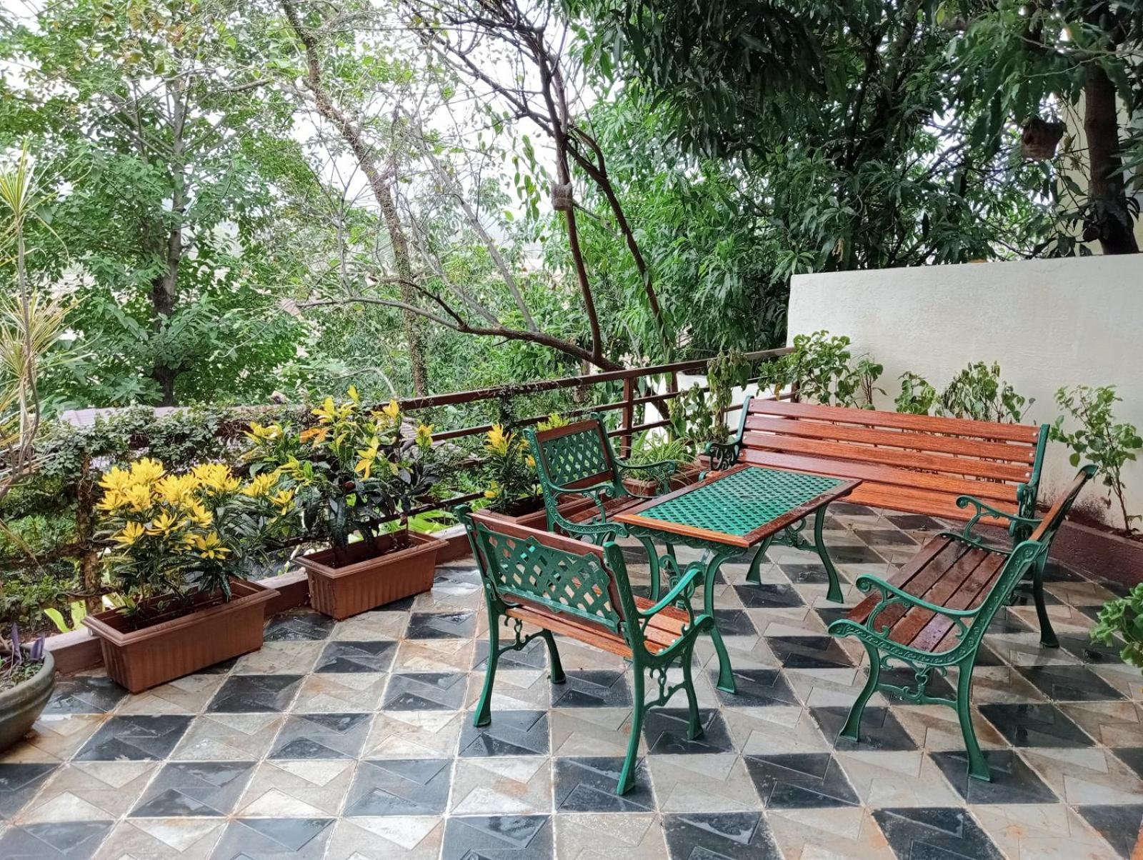 Karjat Villa Luaran gambar